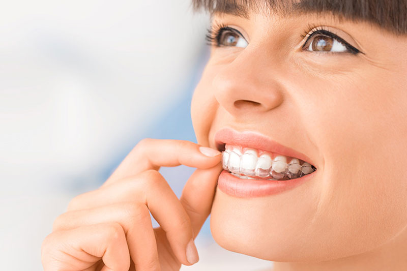 Dentist in Crofton